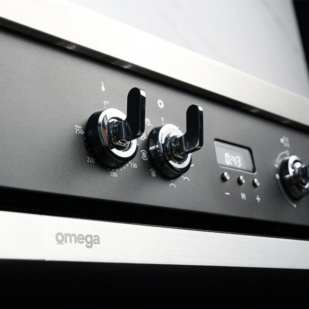 Omega OF910FX 90cm Freestanding Dual Fuel Stove control knobs